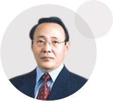 삼일 대표이사 이정식의 모습이다.